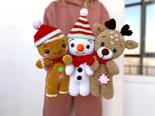 Christmas Amigurumi Bundle – Deer, Gingerbread & Snowman Crochet Patterns (PDF)