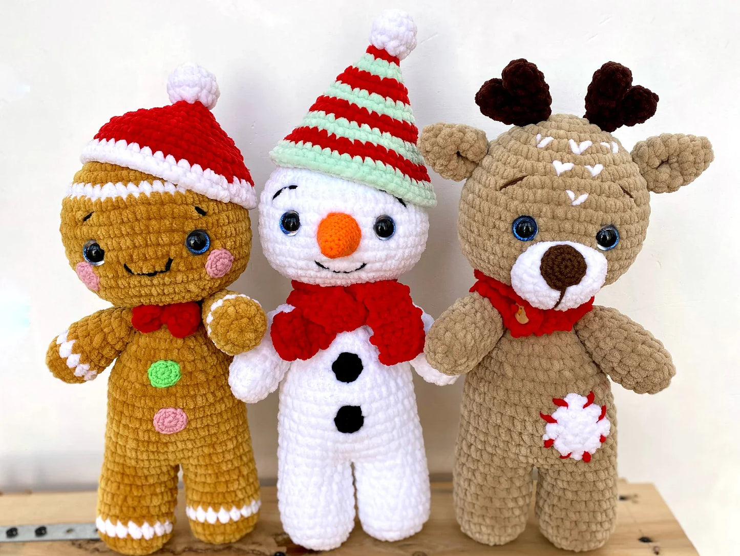 Christmas Amigurumi Bundle – Deer, Gingerbread & Snowman Crochet Patterns (PDF)